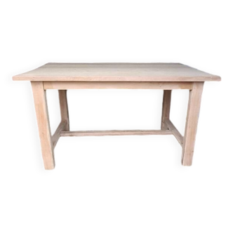 Farmhouse table with extension