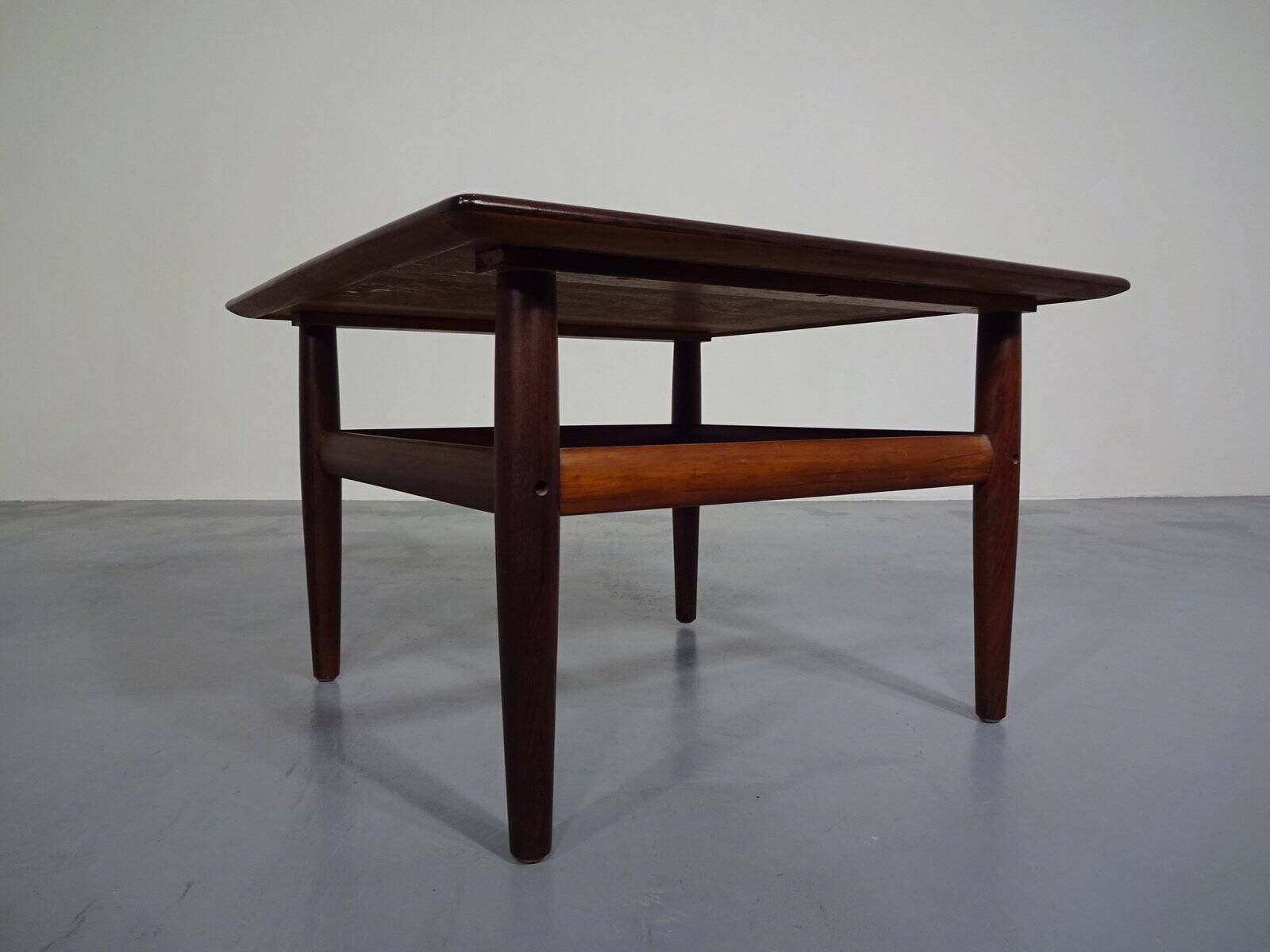Rosewood coffee table by Grete Jalk for Glostrup, Denmark, 1960s.