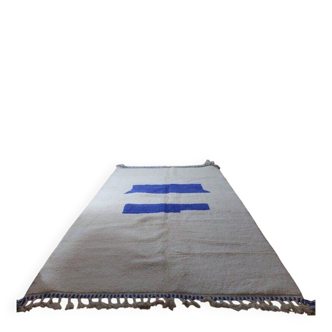 Traditional handmade Berber rug, size 240 x 160 cm