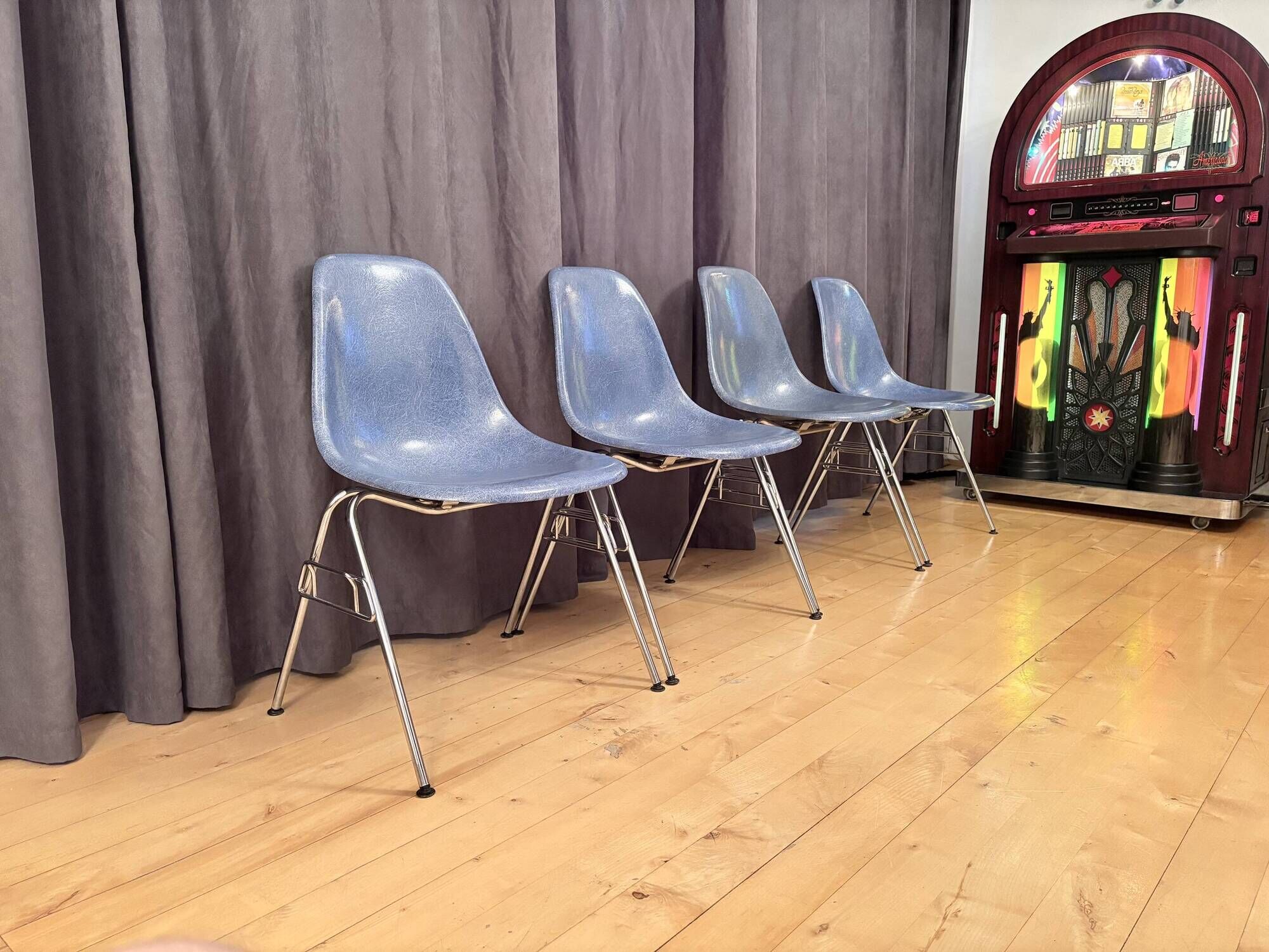 Set of four DSS chairs, fiberglass, designed by Charles and Ray Eames, Herm