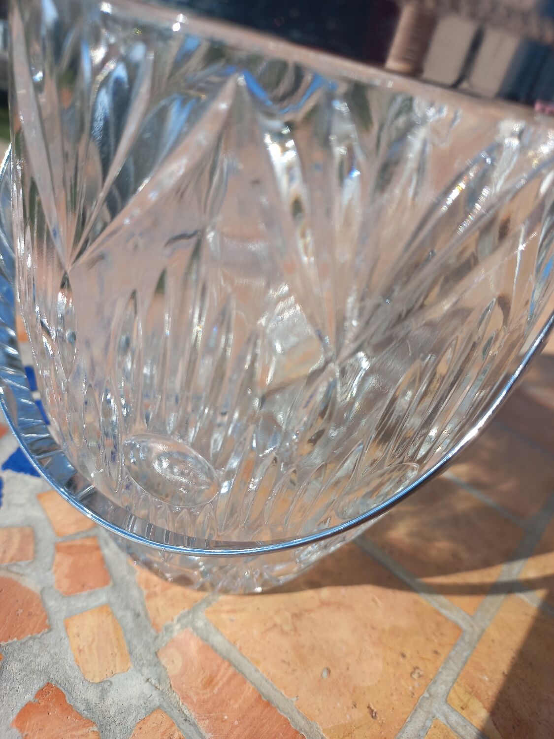 Glass ice bucket