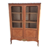 Library / showcase in transitional style