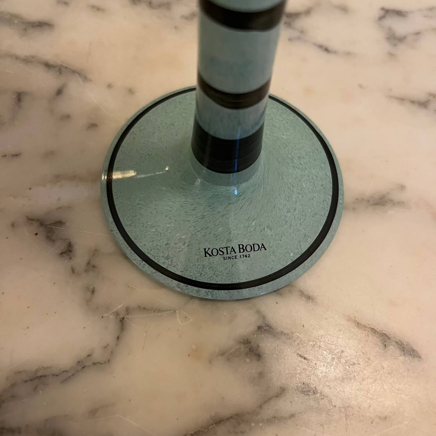 Kosta Boda – Ulrica Hydman Vallien – “Open Minds” – Painted blown glass