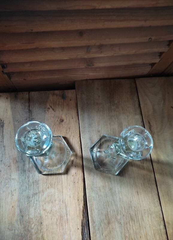 Cast crystal candle holder