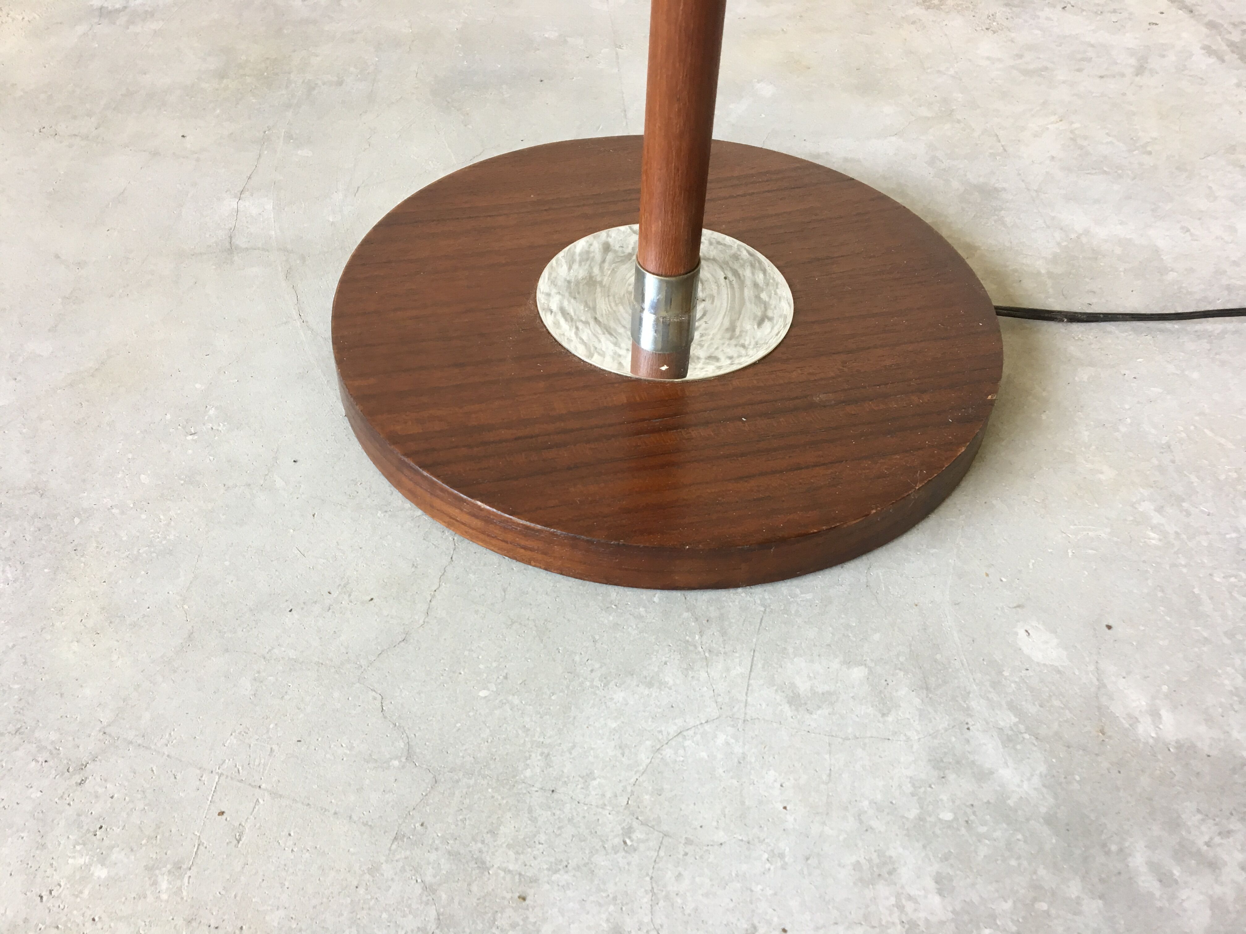 Pair of Monix teak lampposts