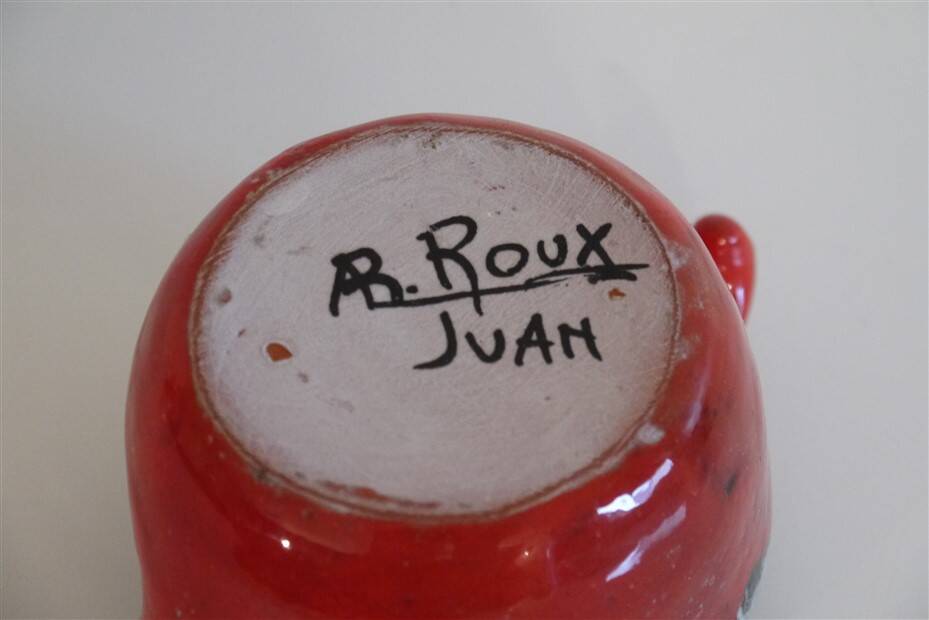 Ceramic pocket emptier by Arlette Roux 1960