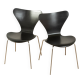 Arne Jacobsen 3107 dining chairs, Fritz Hansen