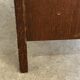 Petite commode en chêne à abattant – Mid-Century