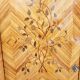 Armoire en bois de rose