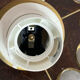 Suspension en nacre bicolore et laiton 