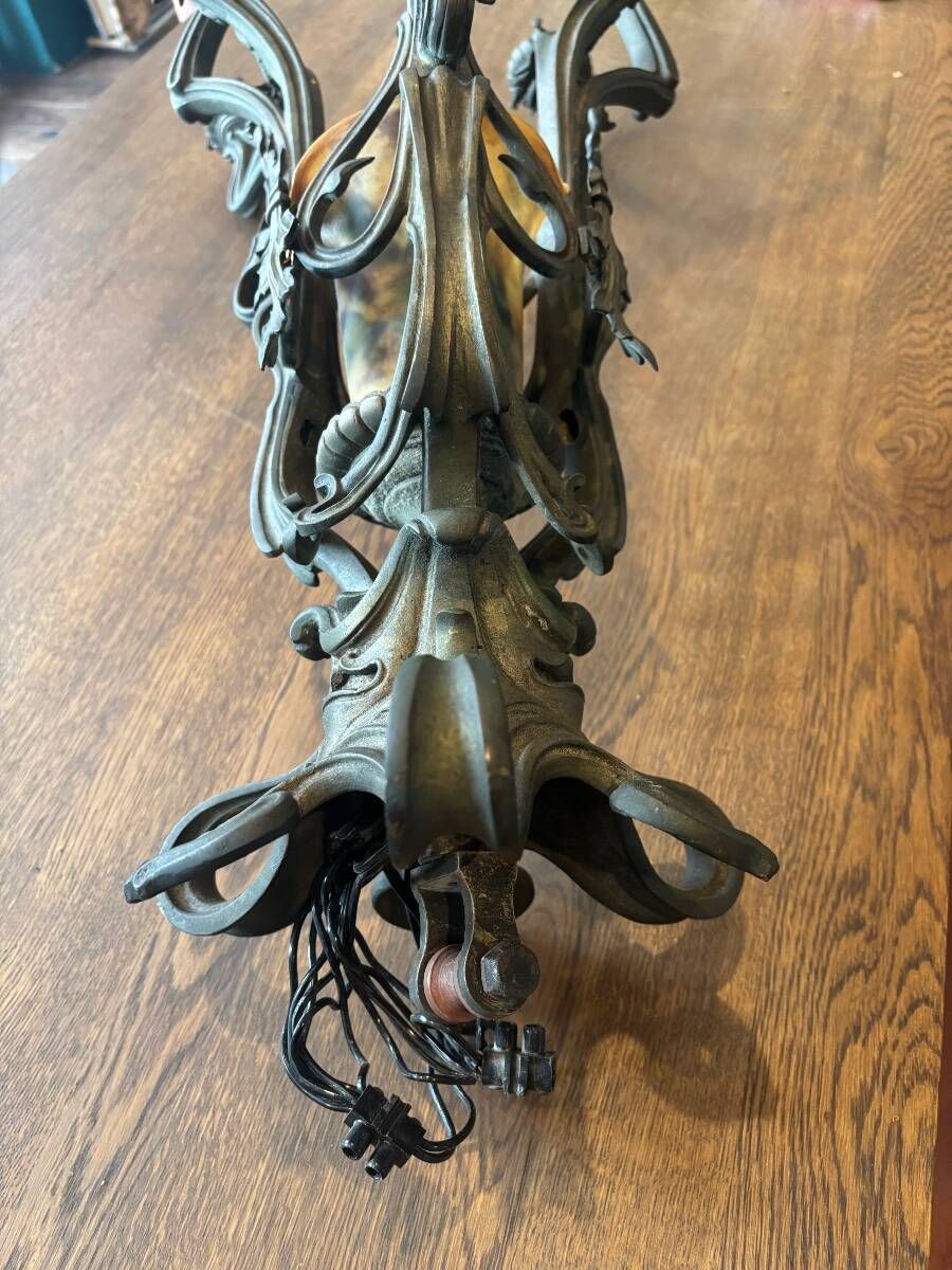Large 8-light bronze chandelier, Art Nouveau, Nancy School – Around 1900