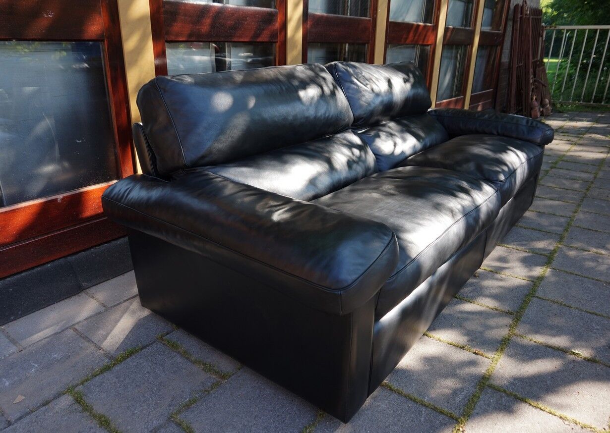 Black Leather Sofa by Tito Agnoli for Poltrona Frau, Italy, 1980s