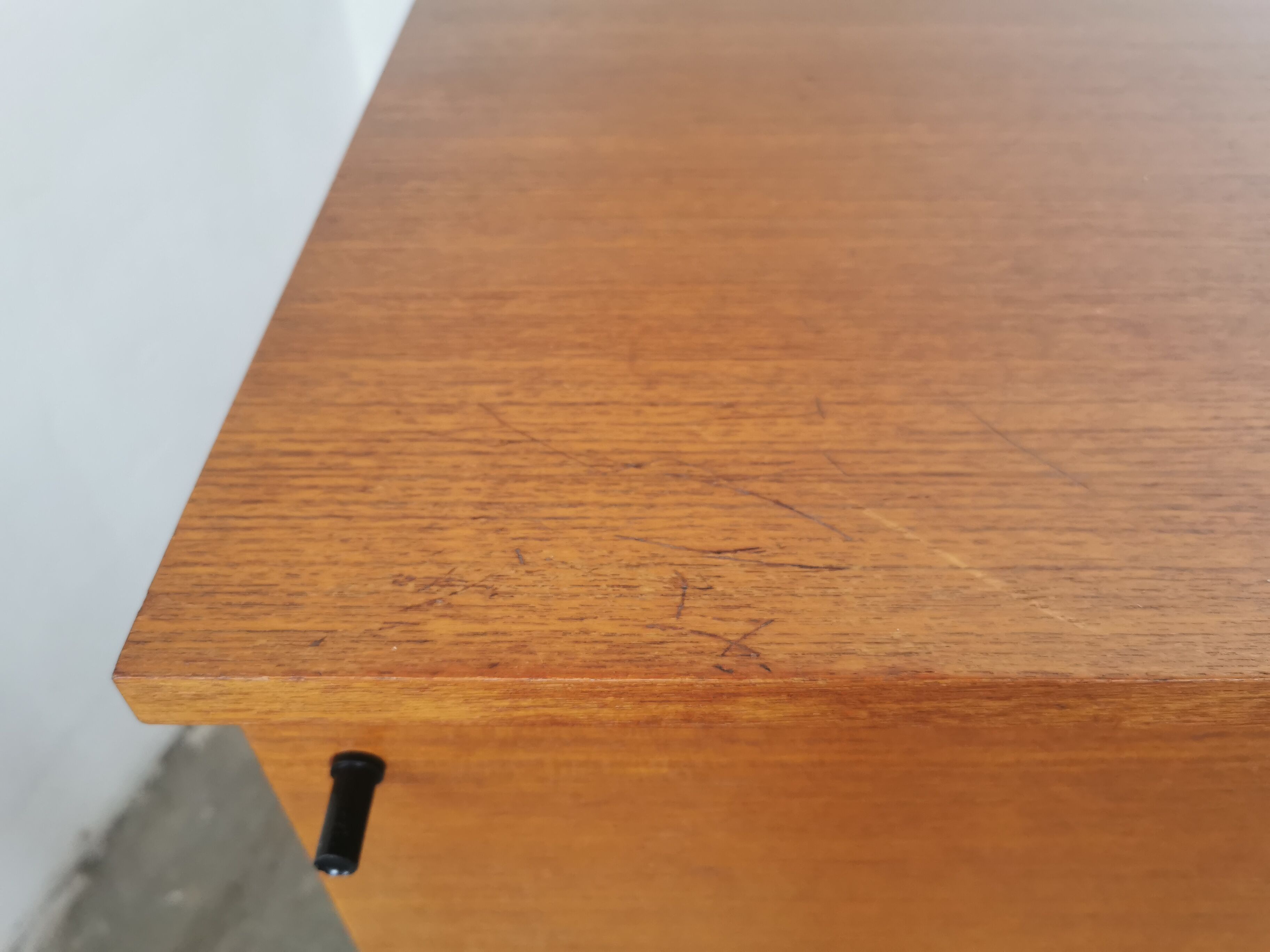 Buffet portes coulissantes en teck de Gunther Renkel pour Rego