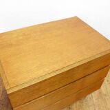 Vintage storage unit