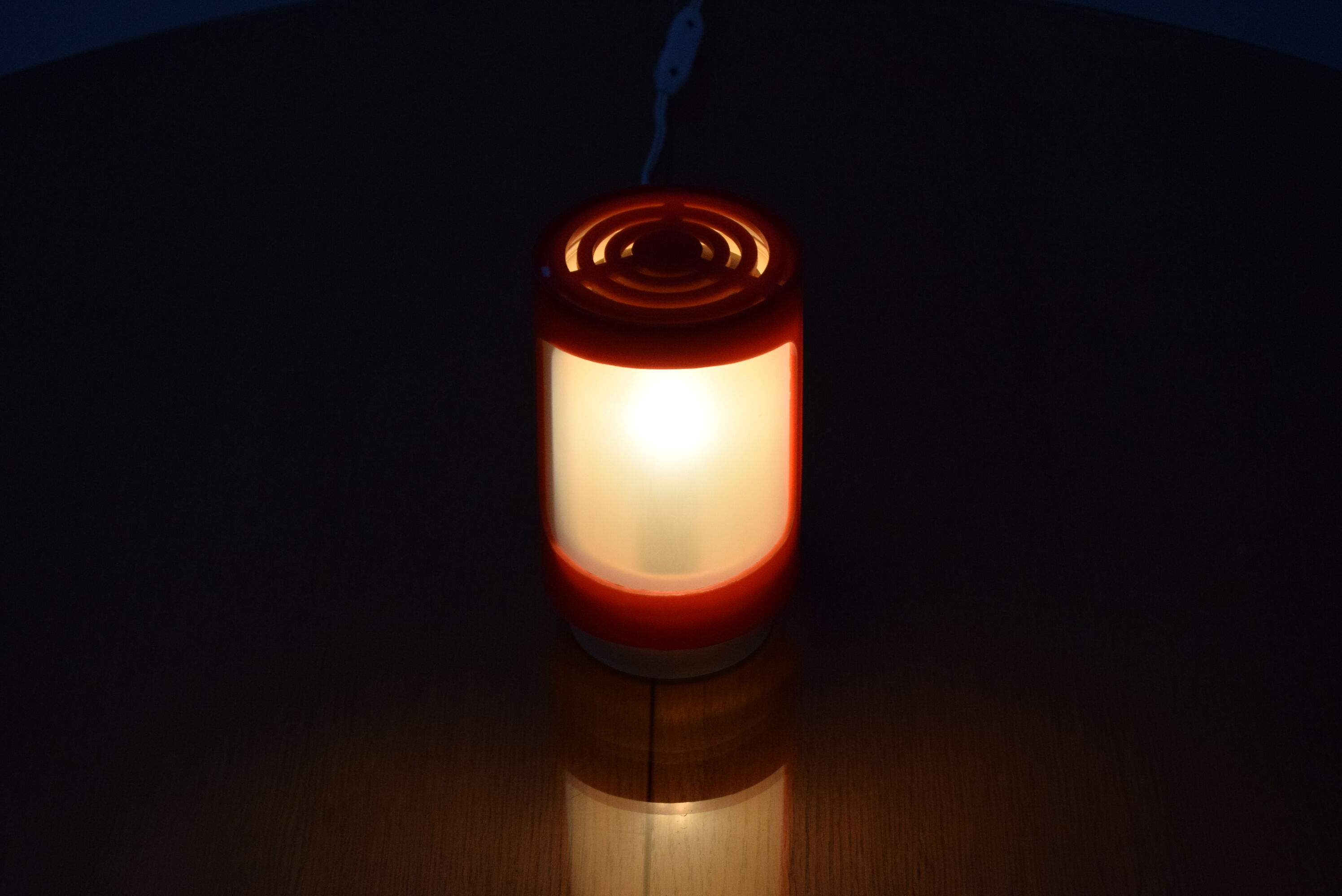 Mid-century Plastic Table Lamp, 1970‘s.