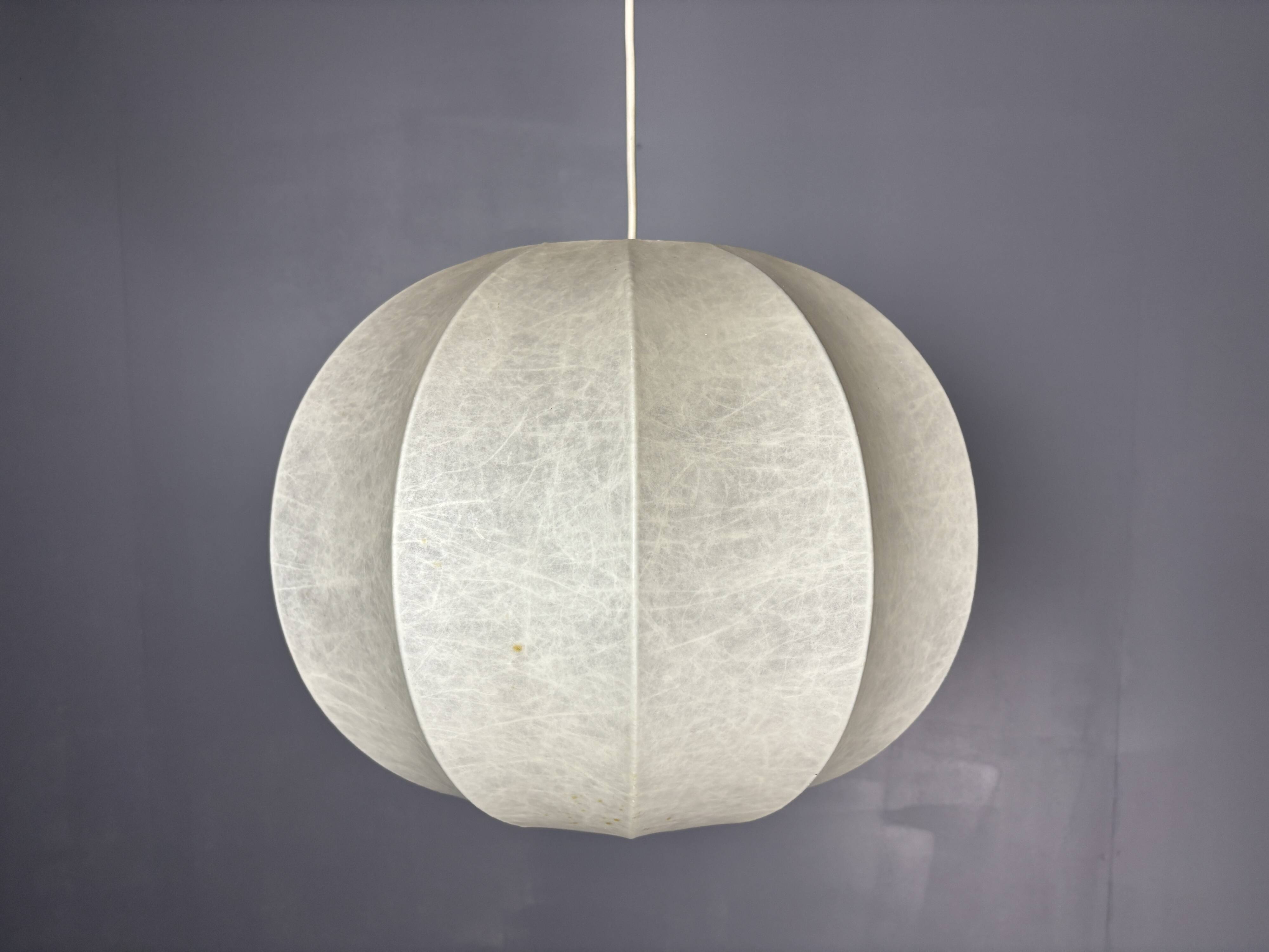 Midcentury space age cocoon hanging pendant ceiling lamp, 1960s