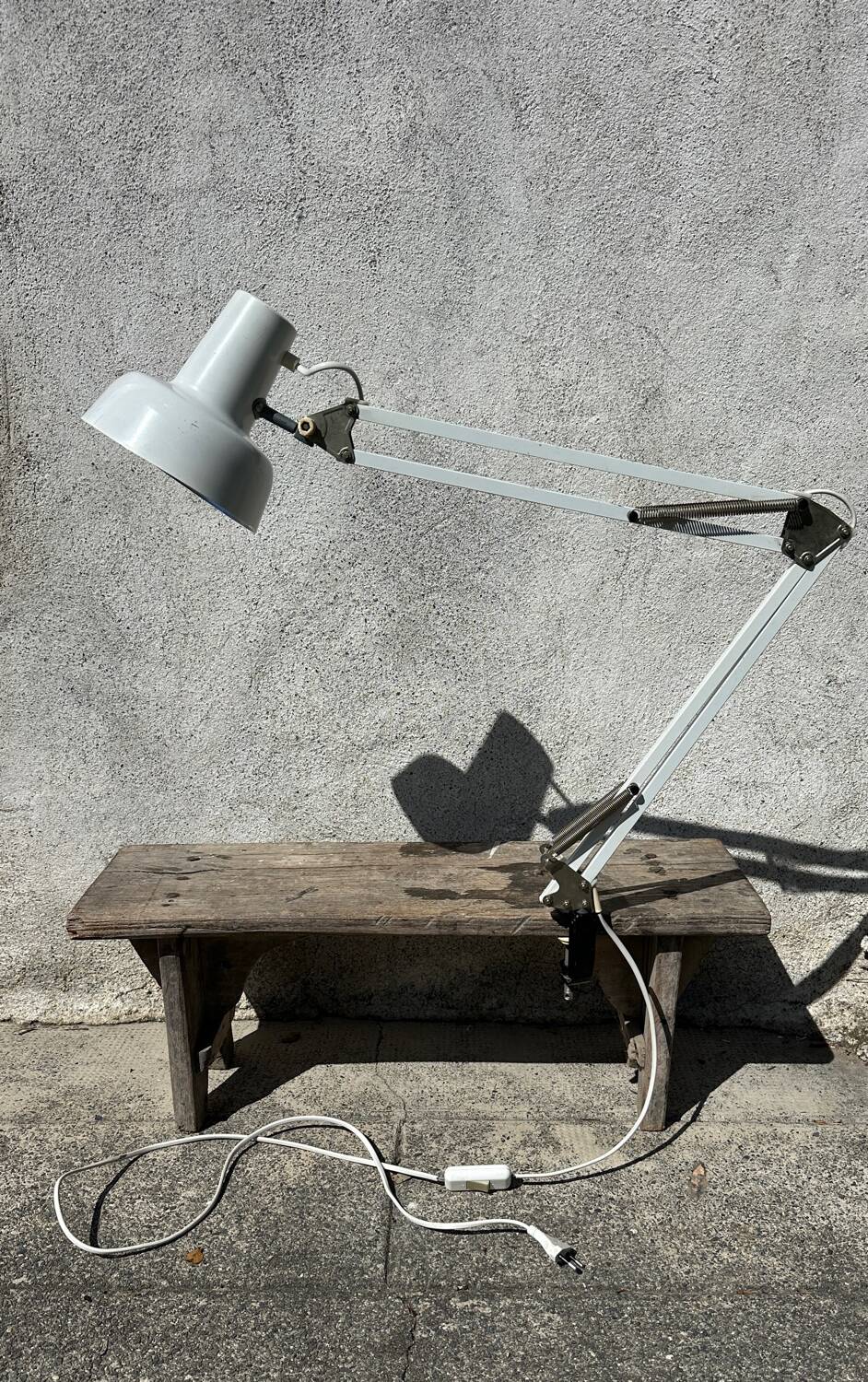 Vintage architect's desk lamp, articulated desk lamp.