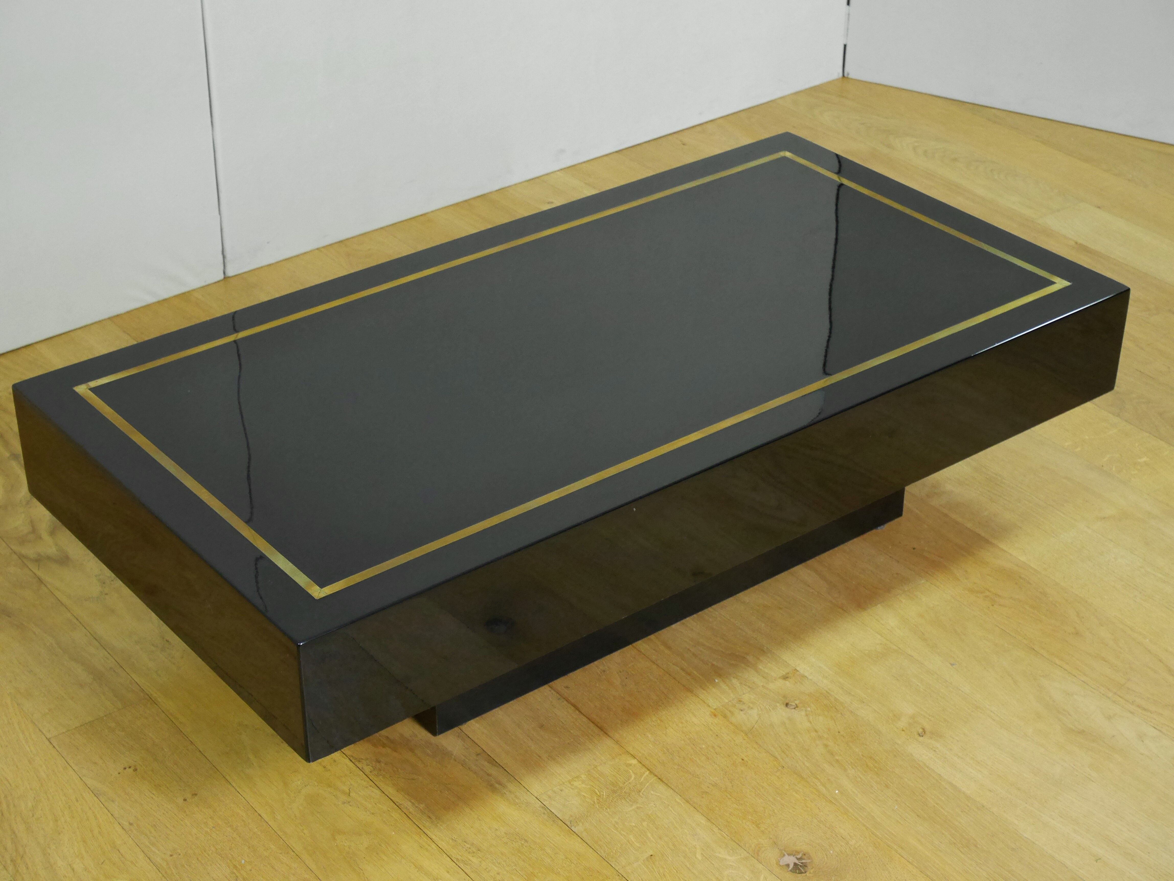 Table basse laqué vintage 70