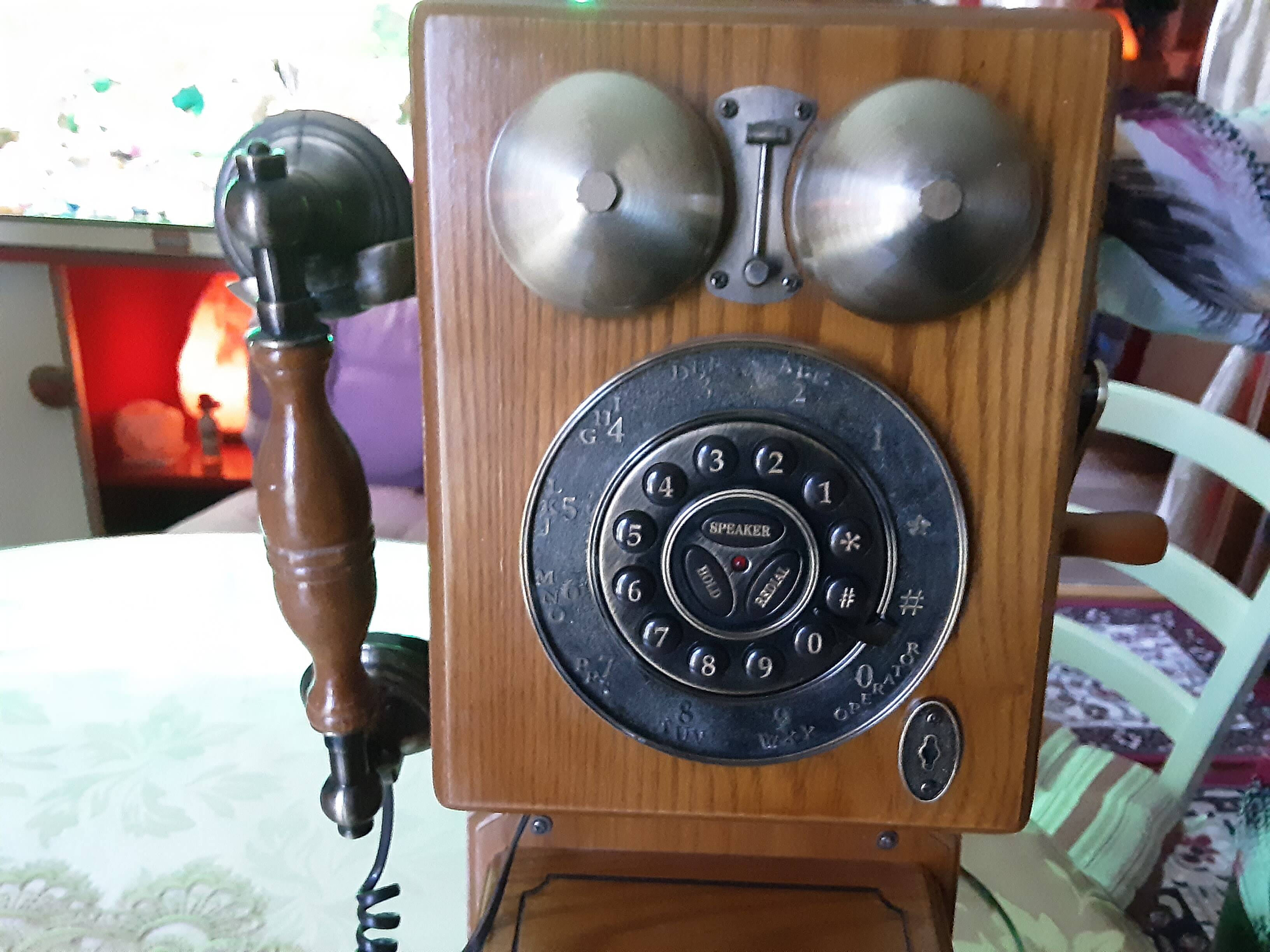 Telephone mural bois reedition fonctionne