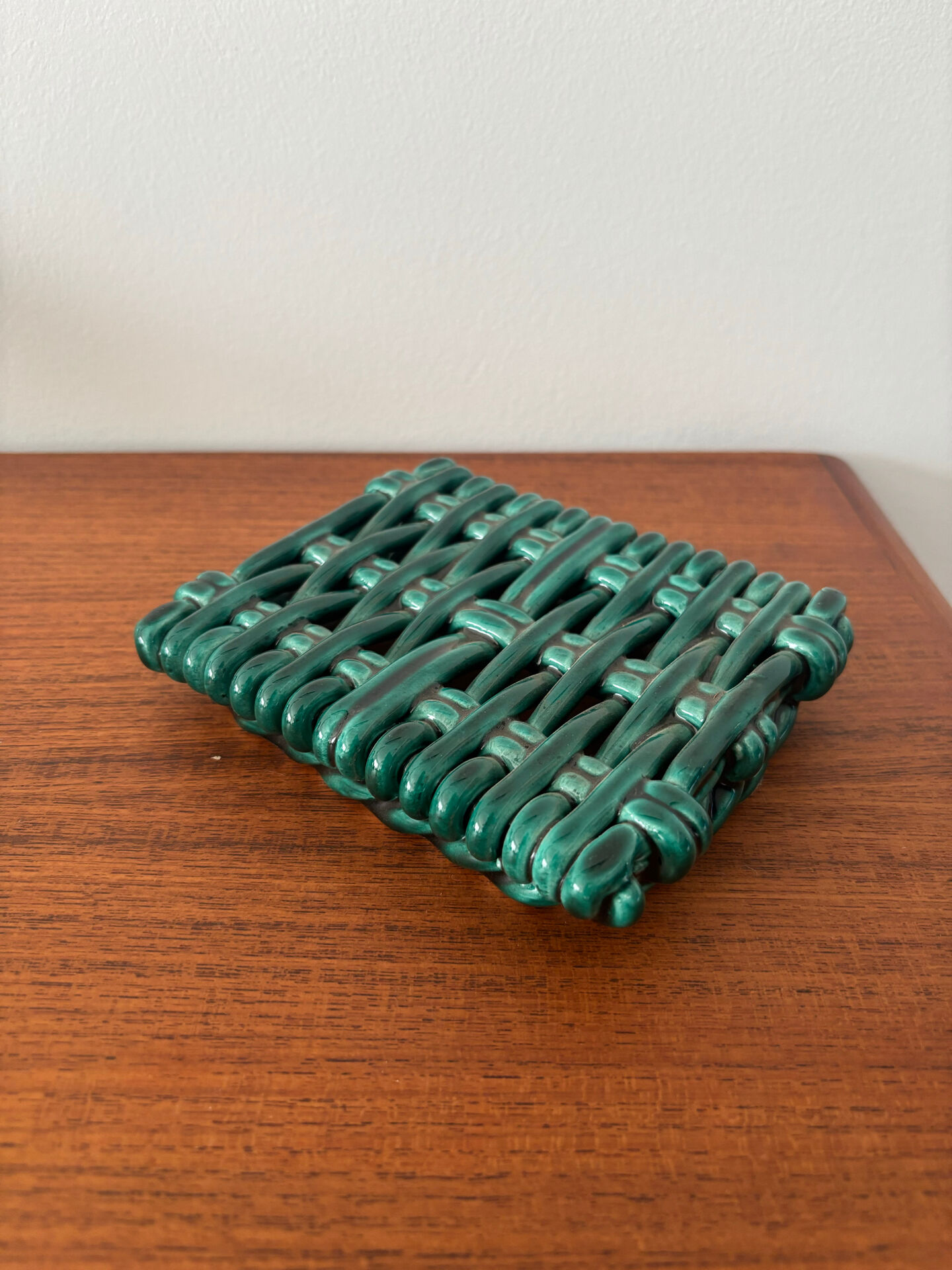 Vintage woven green ceramic trivet from the 70s, handmade.