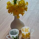 Duo de tasses fleuries
