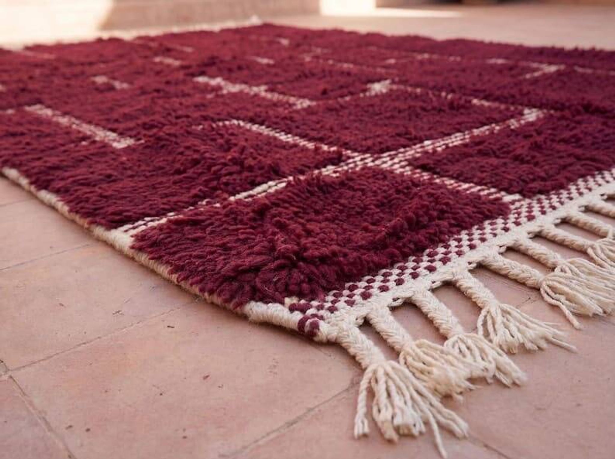 Handmade traditional pure natural wool rug size 200/300 cm
