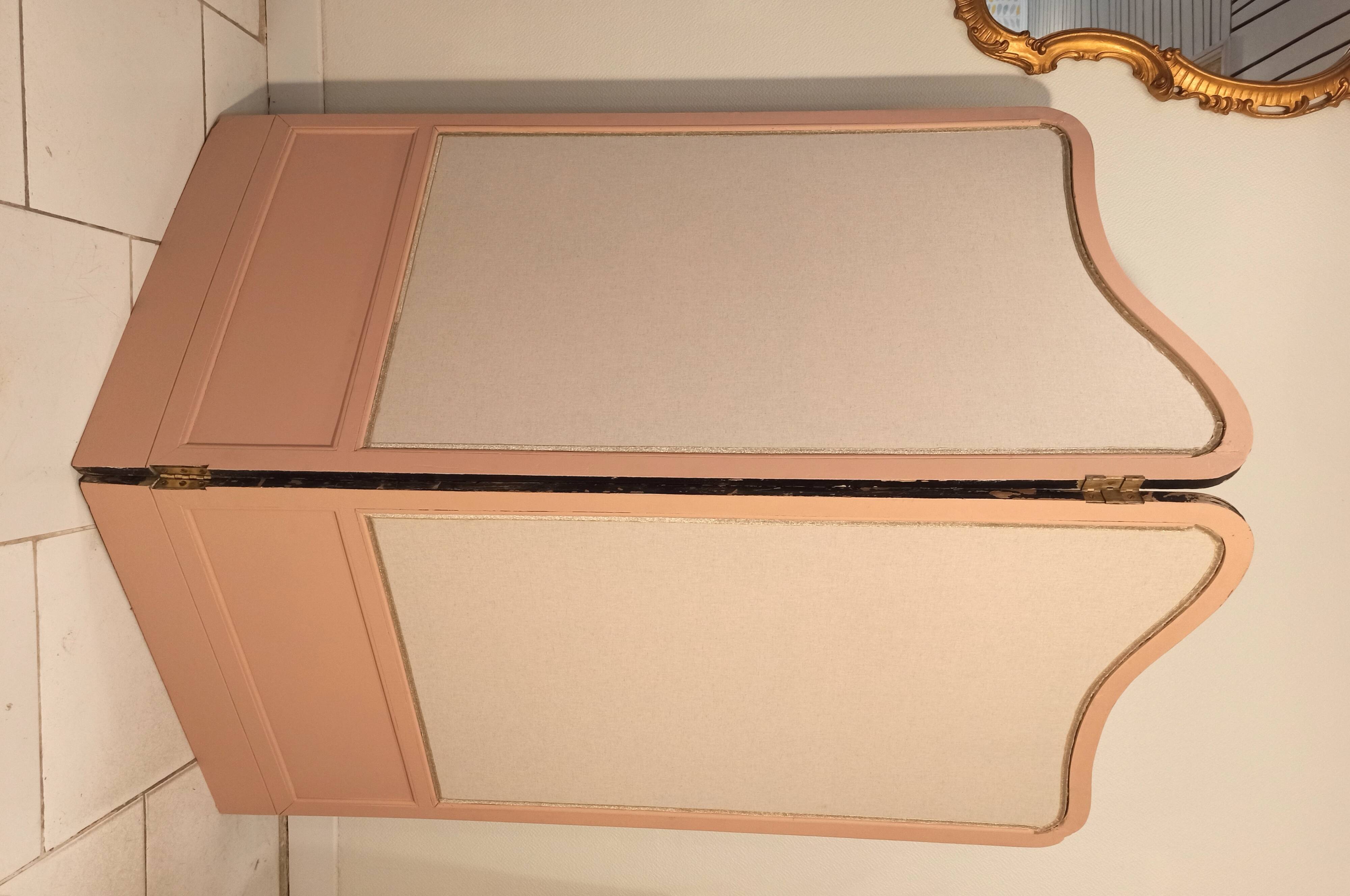 Old screen from the 19th century renovated