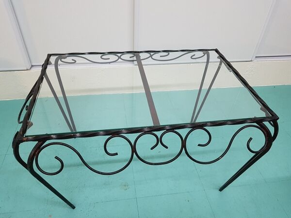 Table Basse En Fer Forgé Et Verre