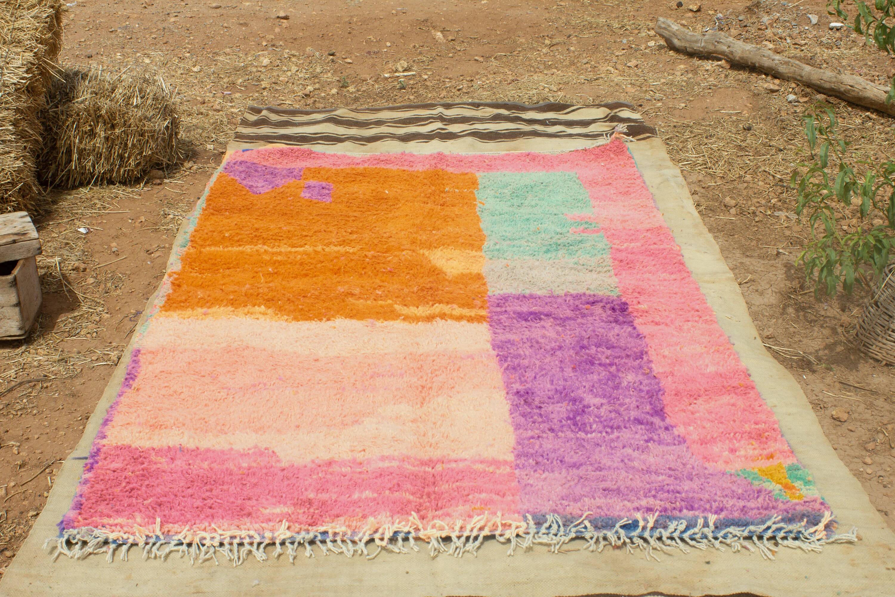 Handmade traditional carpet 250cm x 150cm Moroccan