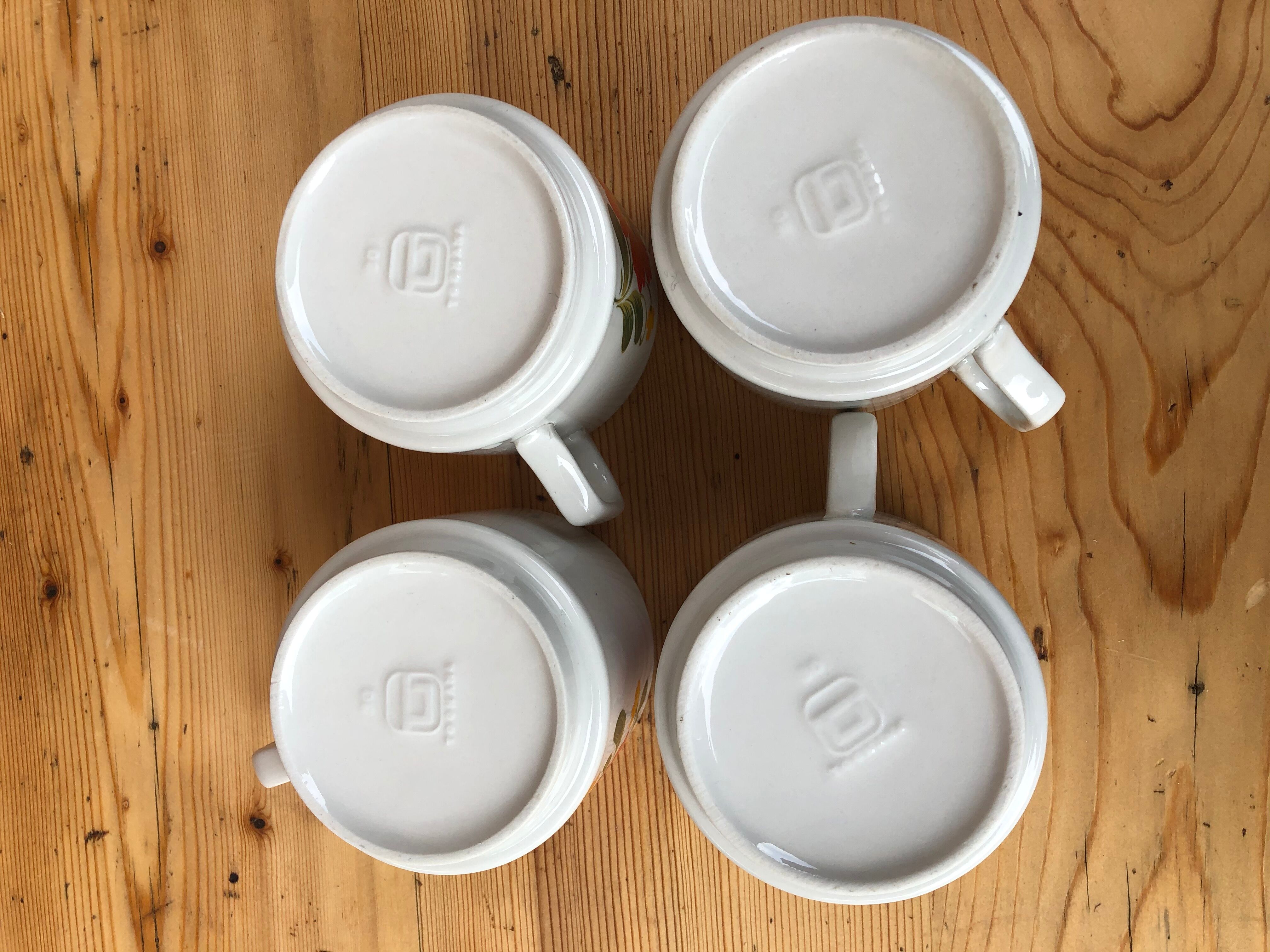 Lot of 4 mug old vintage orange flower decoration stackable. Unstoppable state