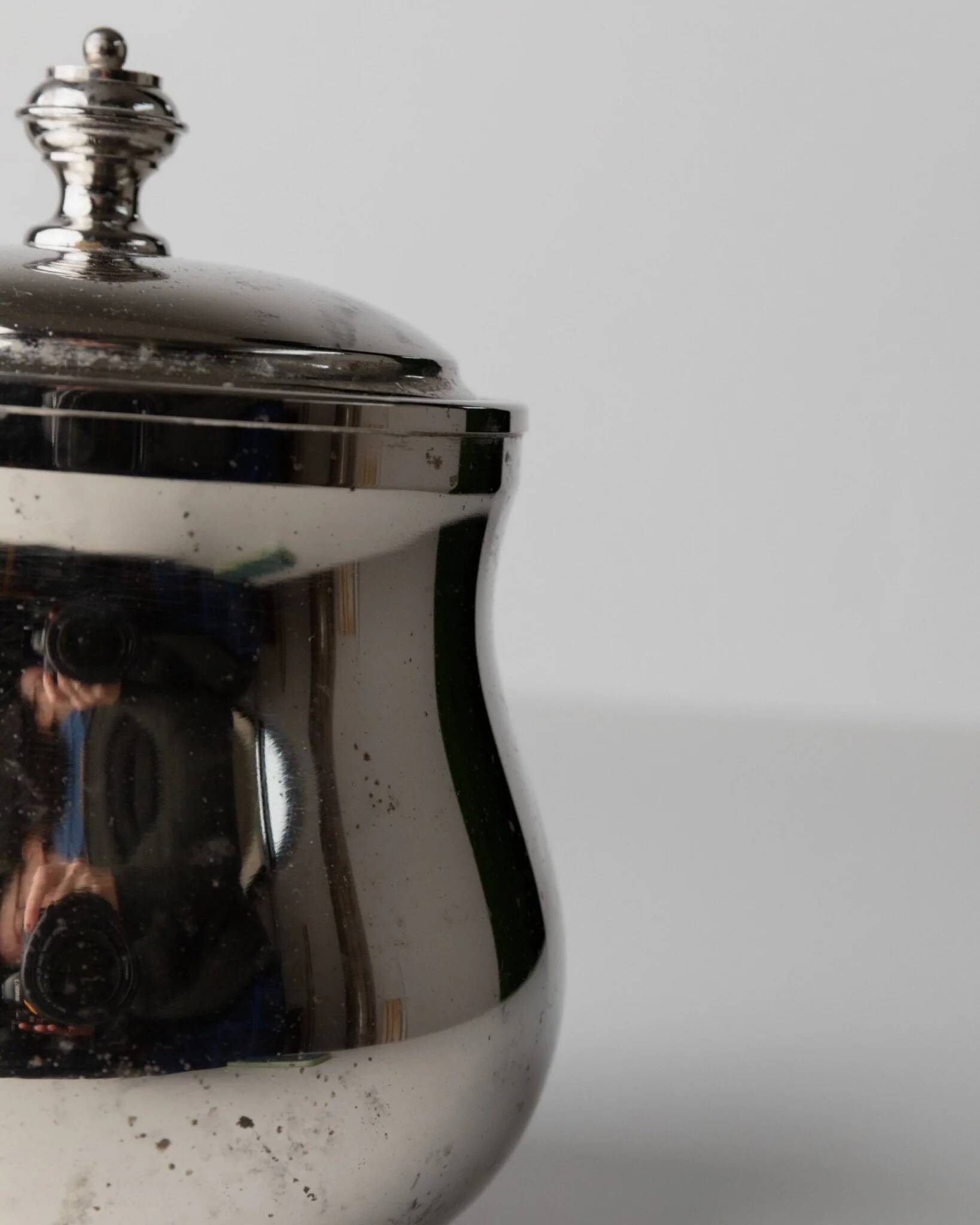 Vintage silver-plated brass ice bucket with glass inlay – mid-century Italian design, 1960s, table centerpiece