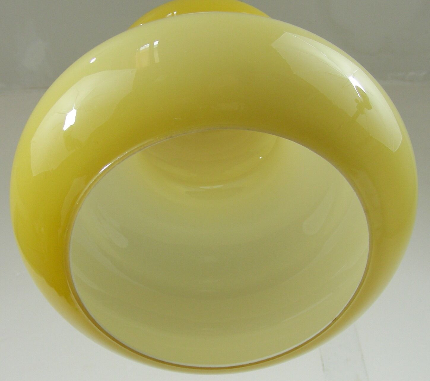 Opaline suspension yellow vintage 1970