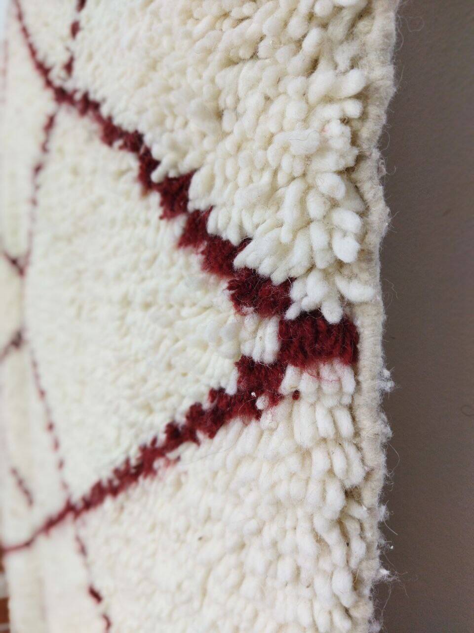 Handmade wool Berber rug 176x152cm