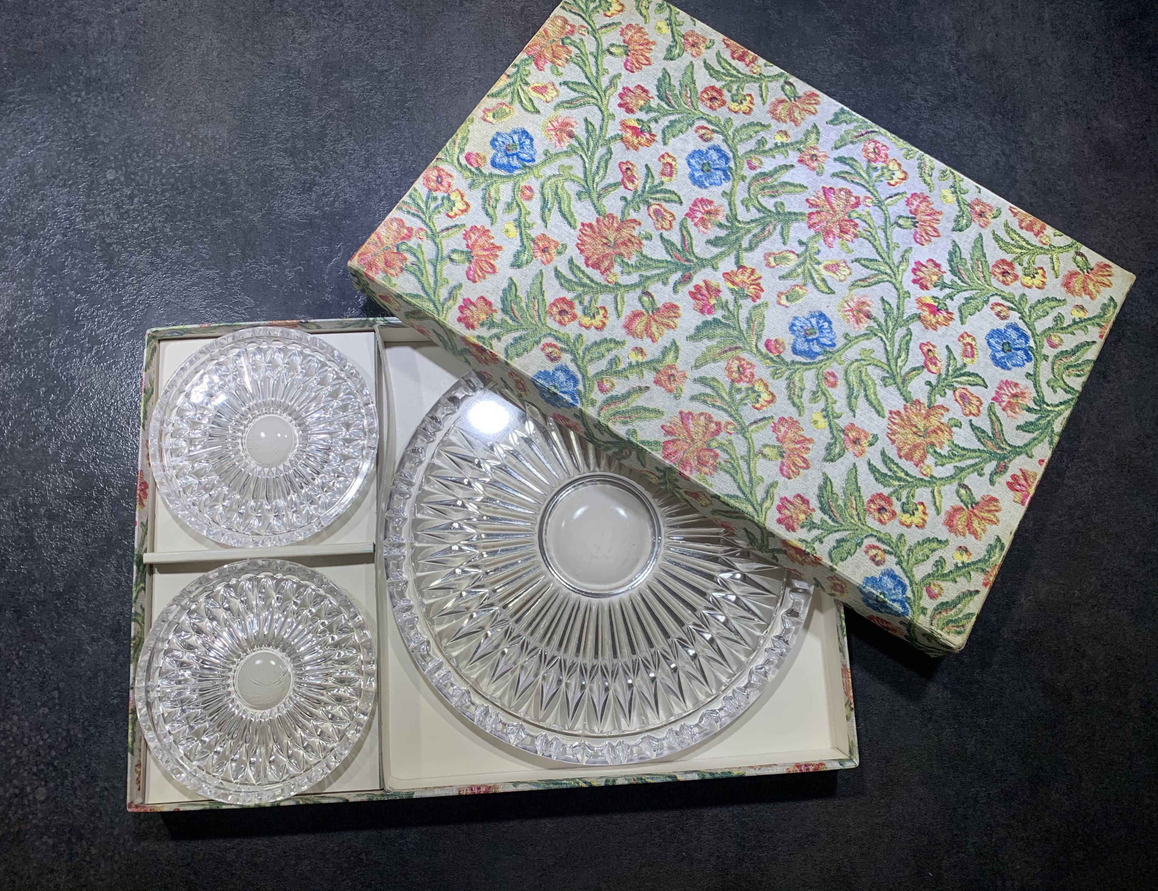 Under the plate and under bottles