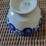 Set of 2 old bowls