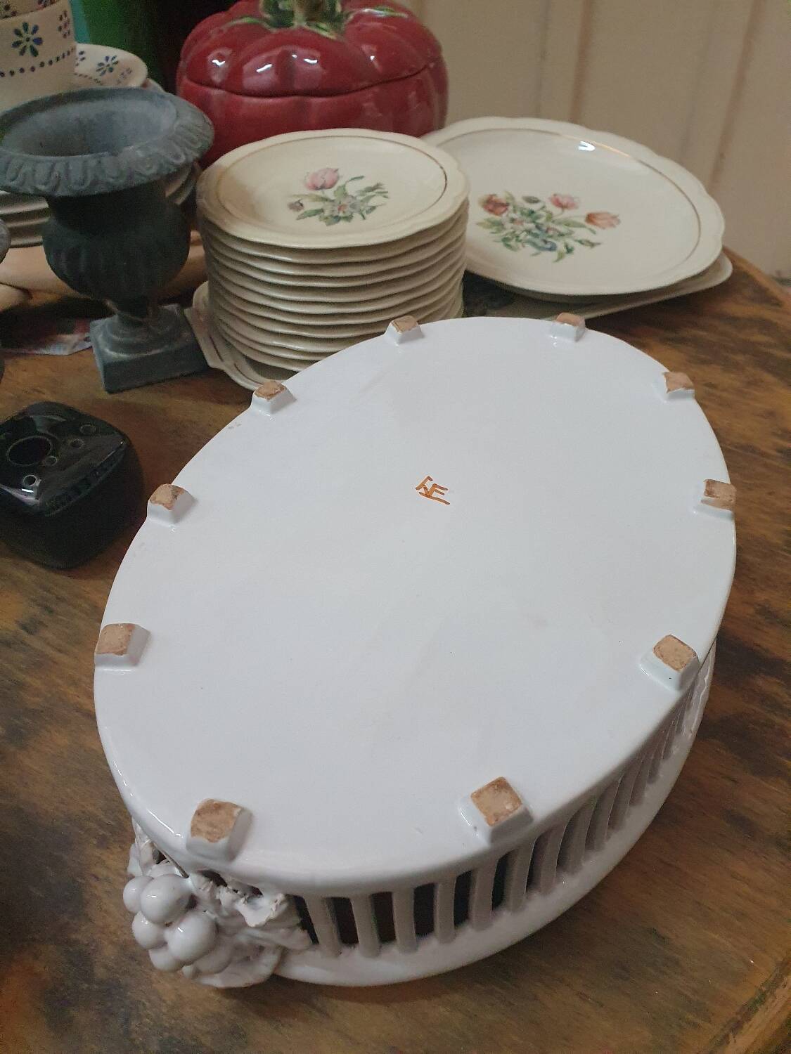 Malicorne earthenware bowl