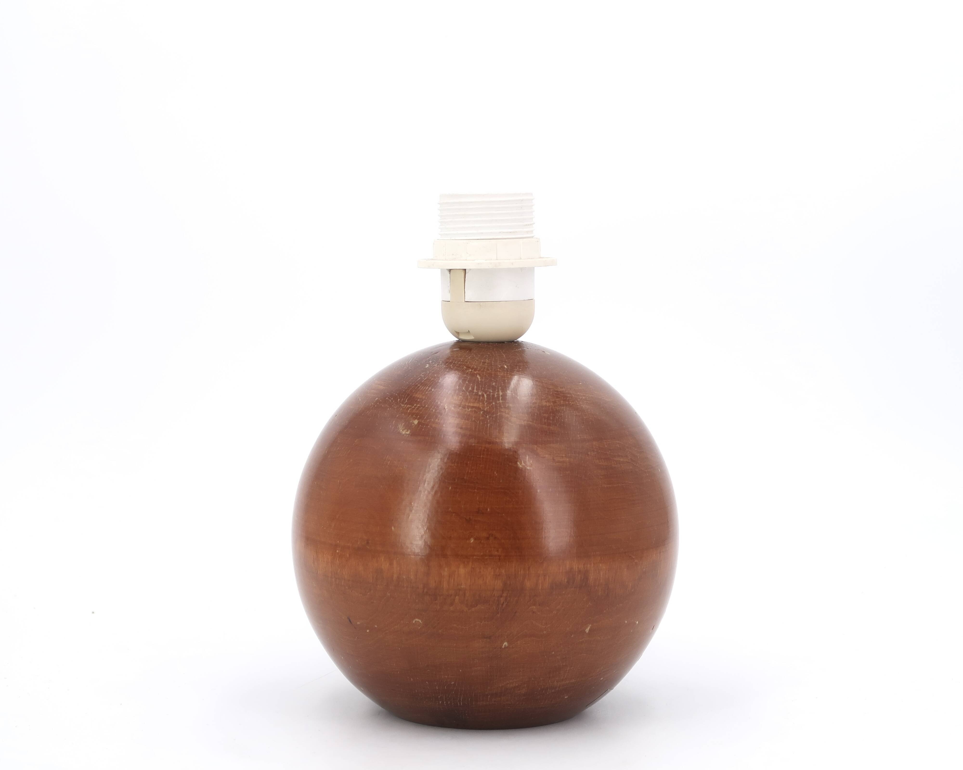 Italian wooden ball lamp, raffia lampshade, 1970s