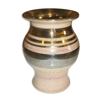 Vase beige rosé et or de Georges Pelletier en céramique