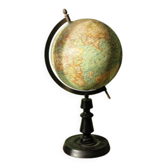 Globe terrestre J. Forest, début 20ème