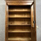 Louis Philippe - Charles X period bookcase in walnut circa 1820