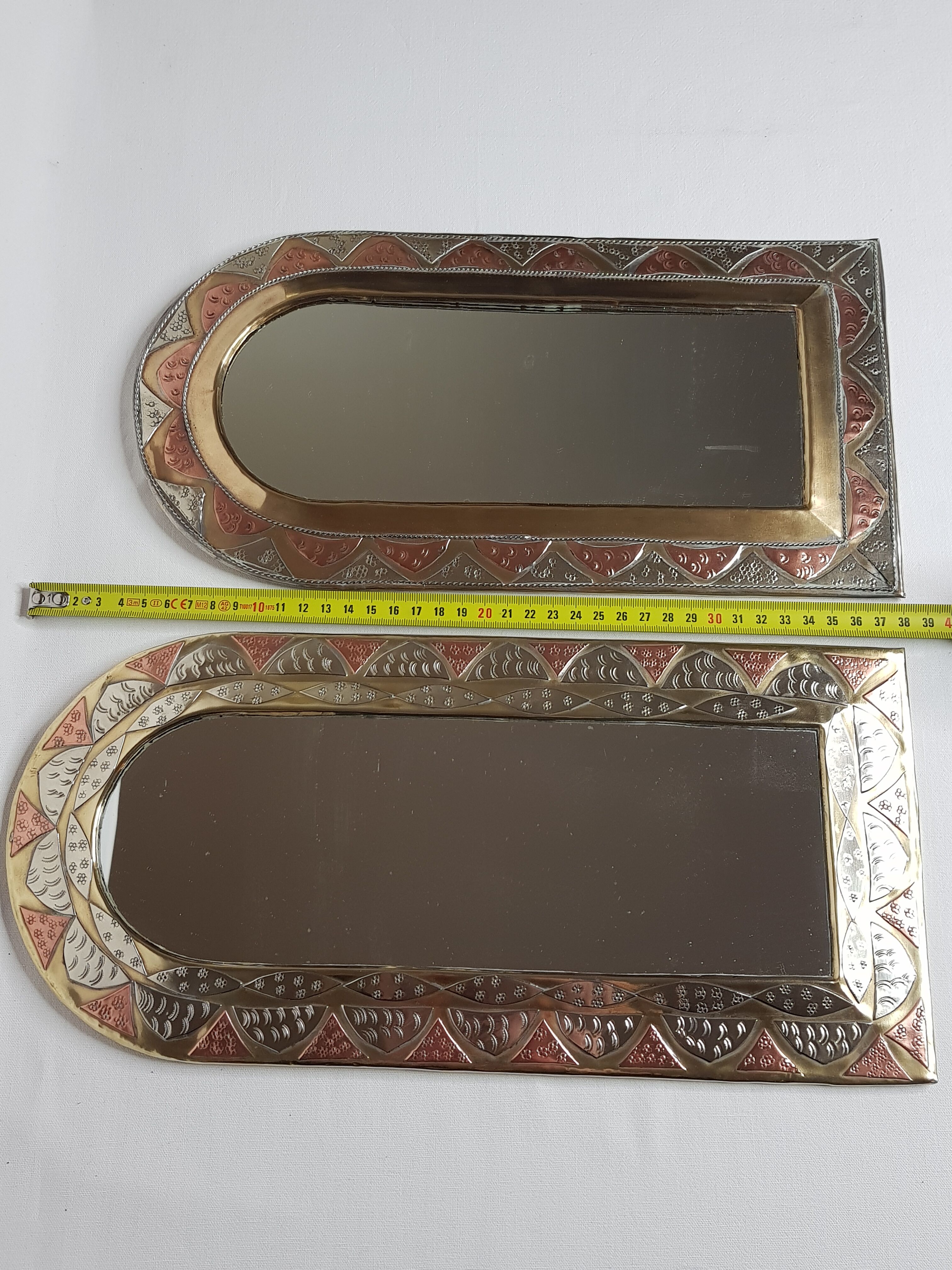 Set of two Moroccan mirrors in brass in the shape of arches