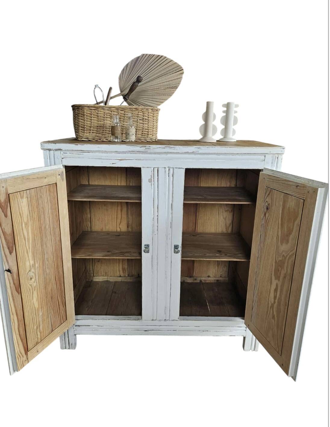 Tradesman's furniture / Parisian sideboard