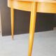 Scandinavian expandable table