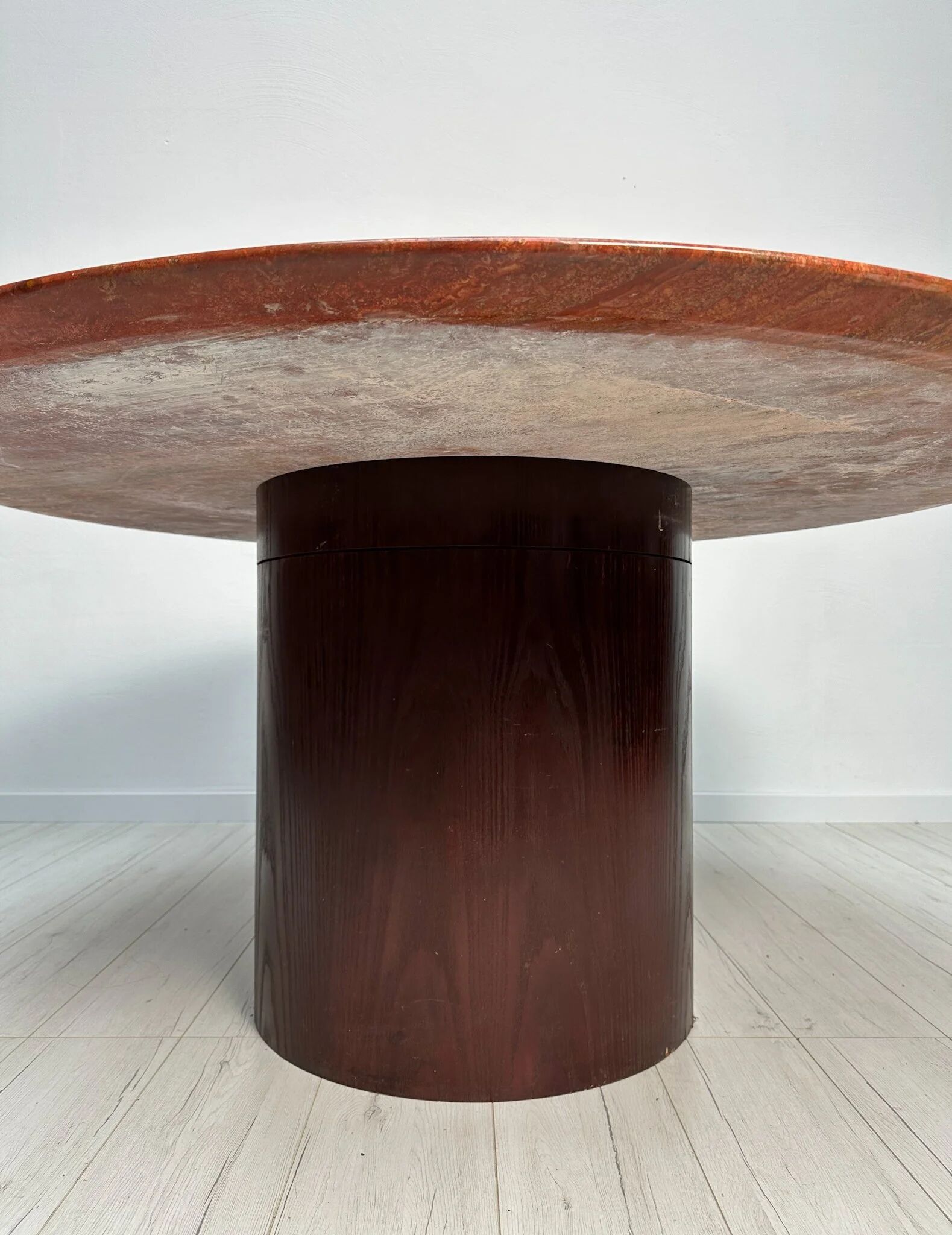 1970s Vintage Extra Large Round Red Travertine Dining Table