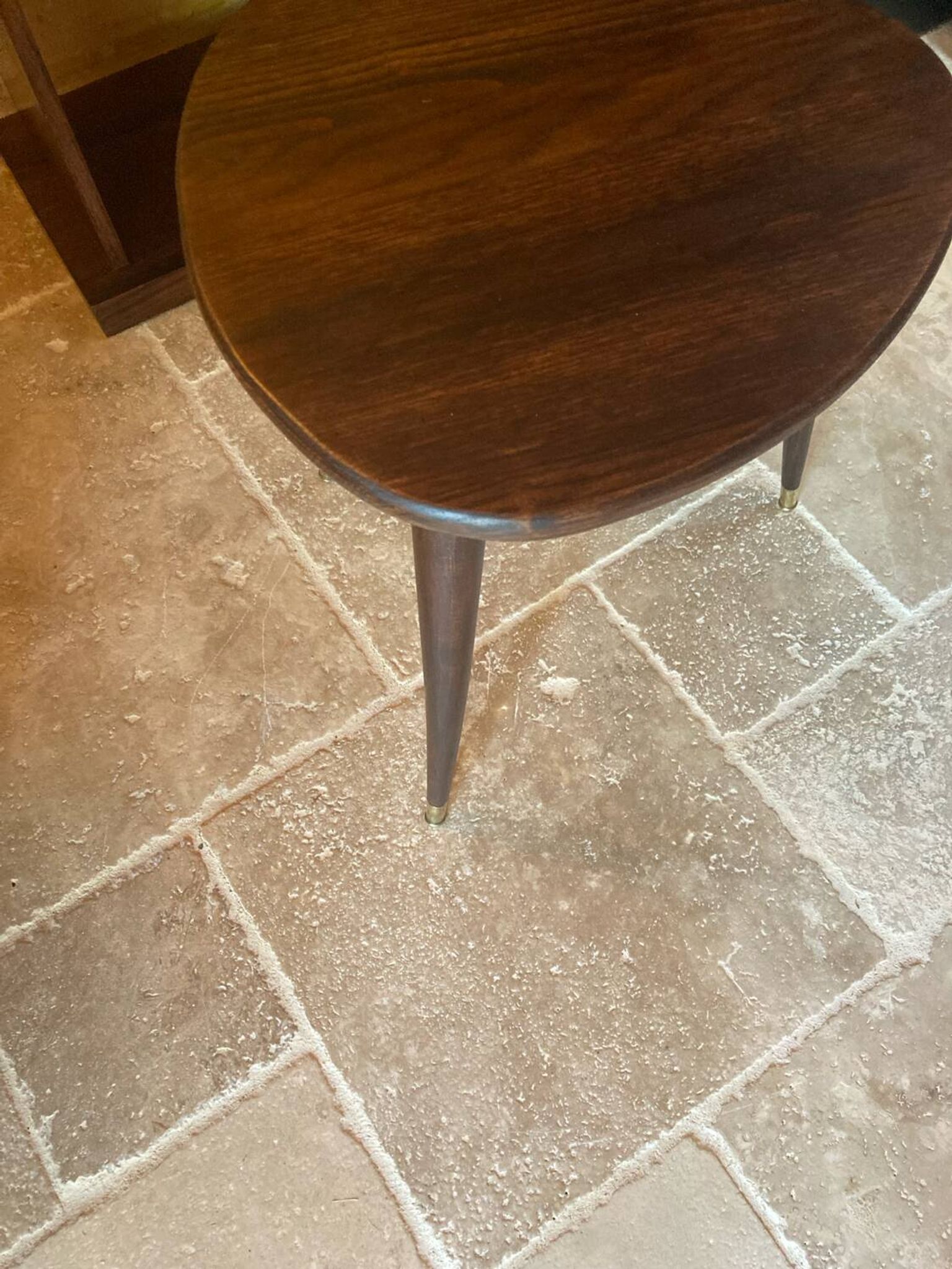 Table basse ou bout de canapé