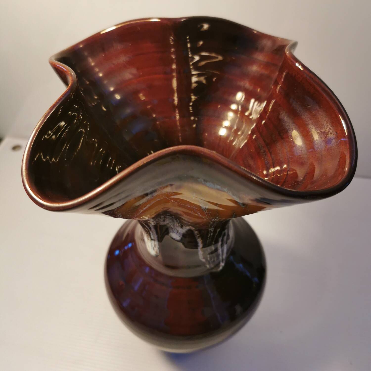 Vallauris vase brown tulip structure