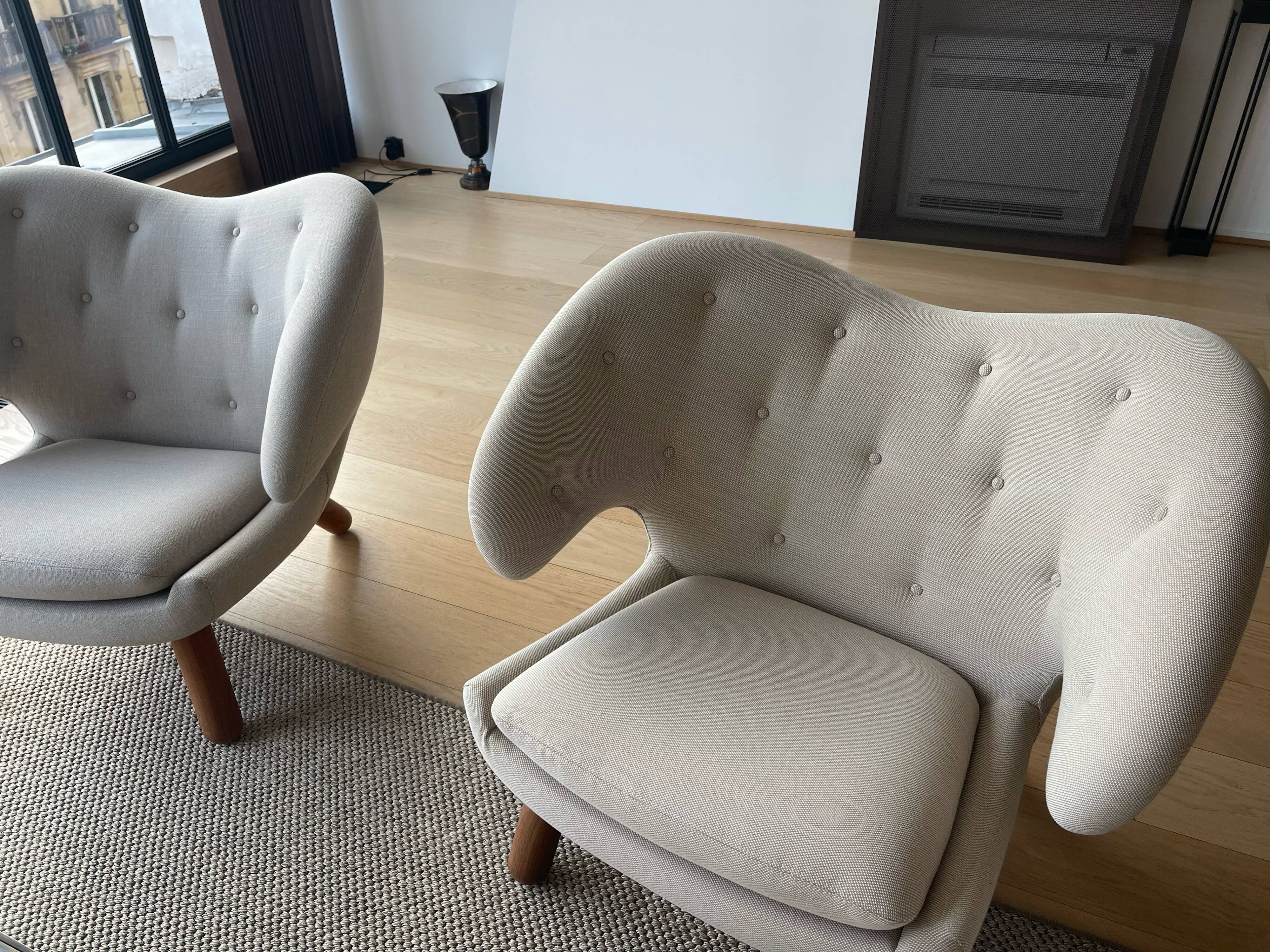 THE PELICAN CHAIR - FINN JUHL - 1940s