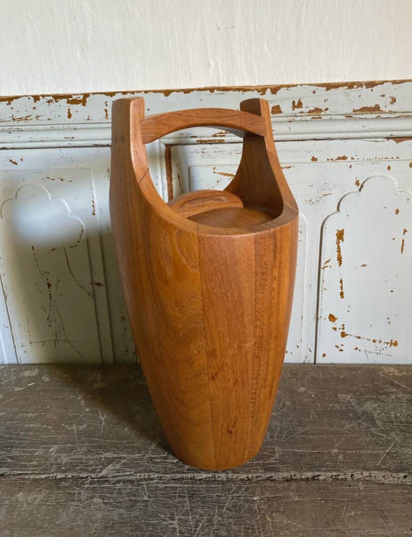 Jens Quistgaard, teak ice bucket from the 1960s.