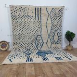 Azilal Berber rug in handmade wool 285 X 210 CM