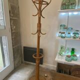 Porte manteau perroquet rotin